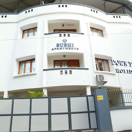 Down Town Holidays Thiruvananthapuram Eksteriør bilde